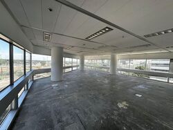 Gateway East (D7), Office #544180681